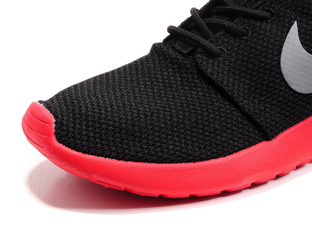 nike Roshe running chaussures hommes noir rouge (2)